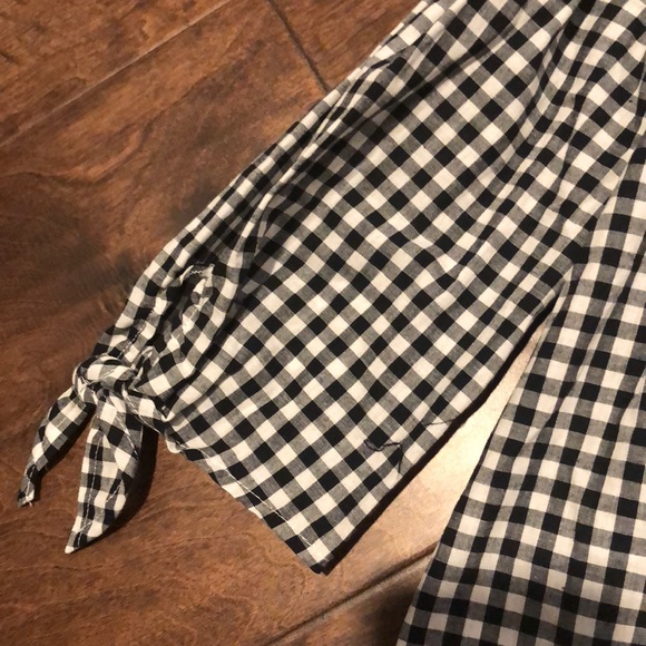 NWT Black/white Gingham Checkered Top - Picture 3 of 6